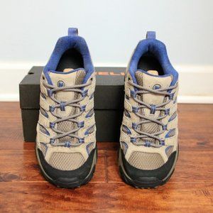 NEW--> WIDE, lightweight, ventilated, hiking boots